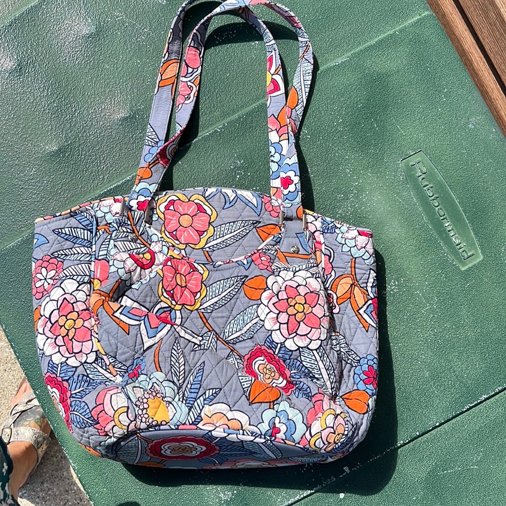 Vera Bradley Tropical Evening Glenna Tote